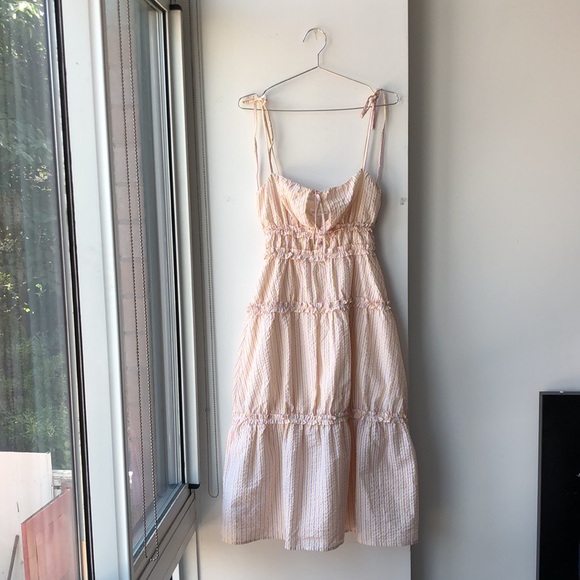 NWT Lovers + Friends Kai Striped Seersucker Dress! - Picture 3 of 16